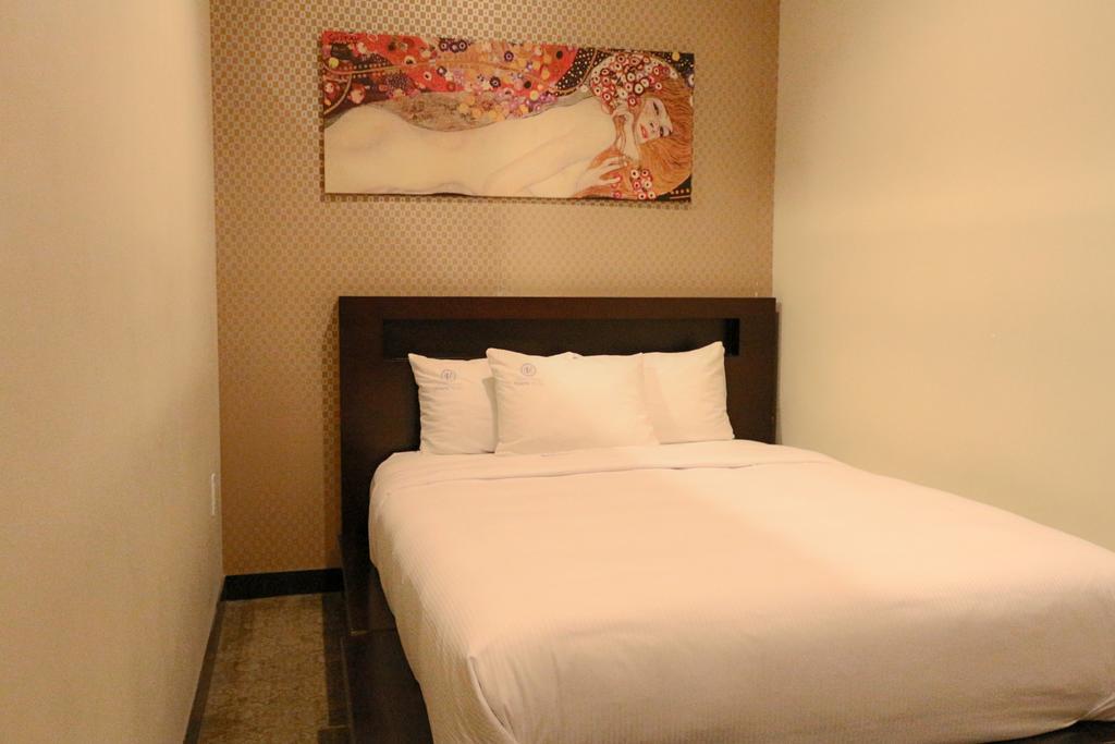 Hotel Verite New York Room photo